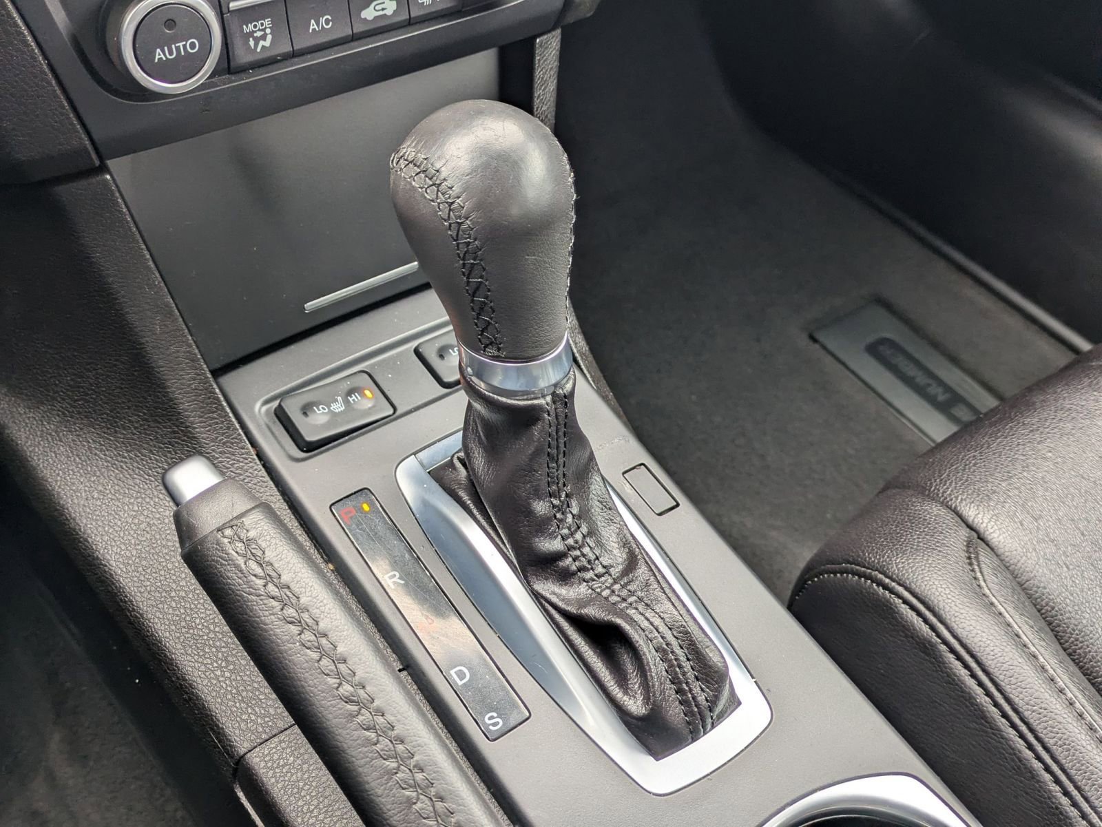 Used 2019 Acura ILX Base image 15