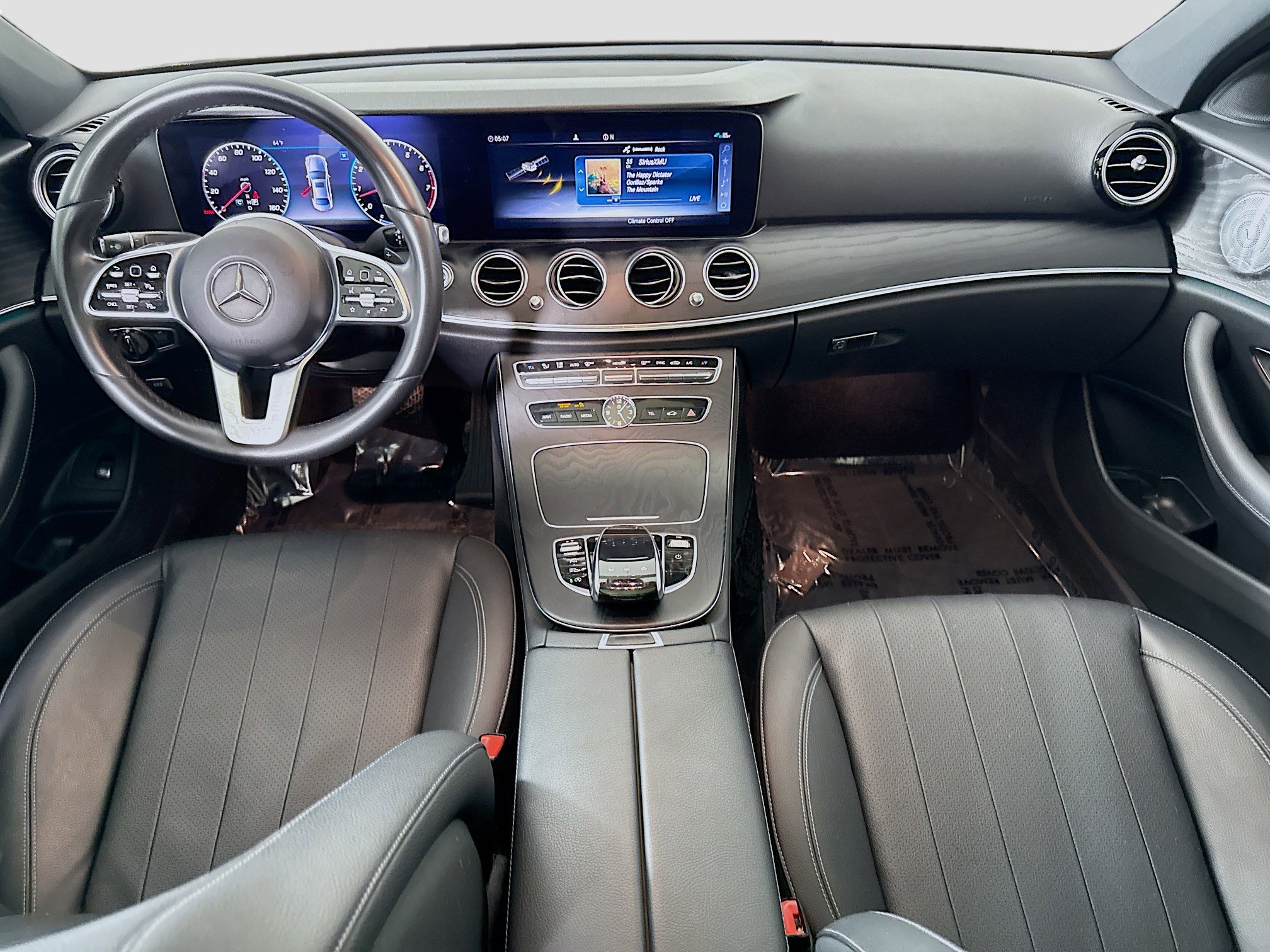 Used 2020 Mercedes-Benz E 450 4MATIC Sedan w/ Parking Assistance Package image 25