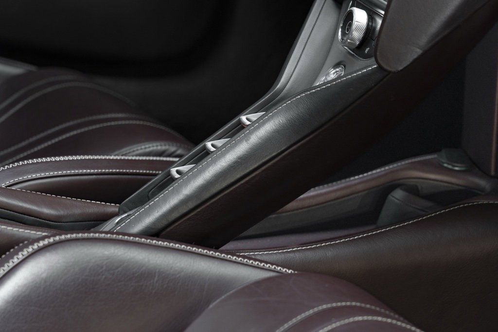 Used 2018 McLaren 720S Performance image 32