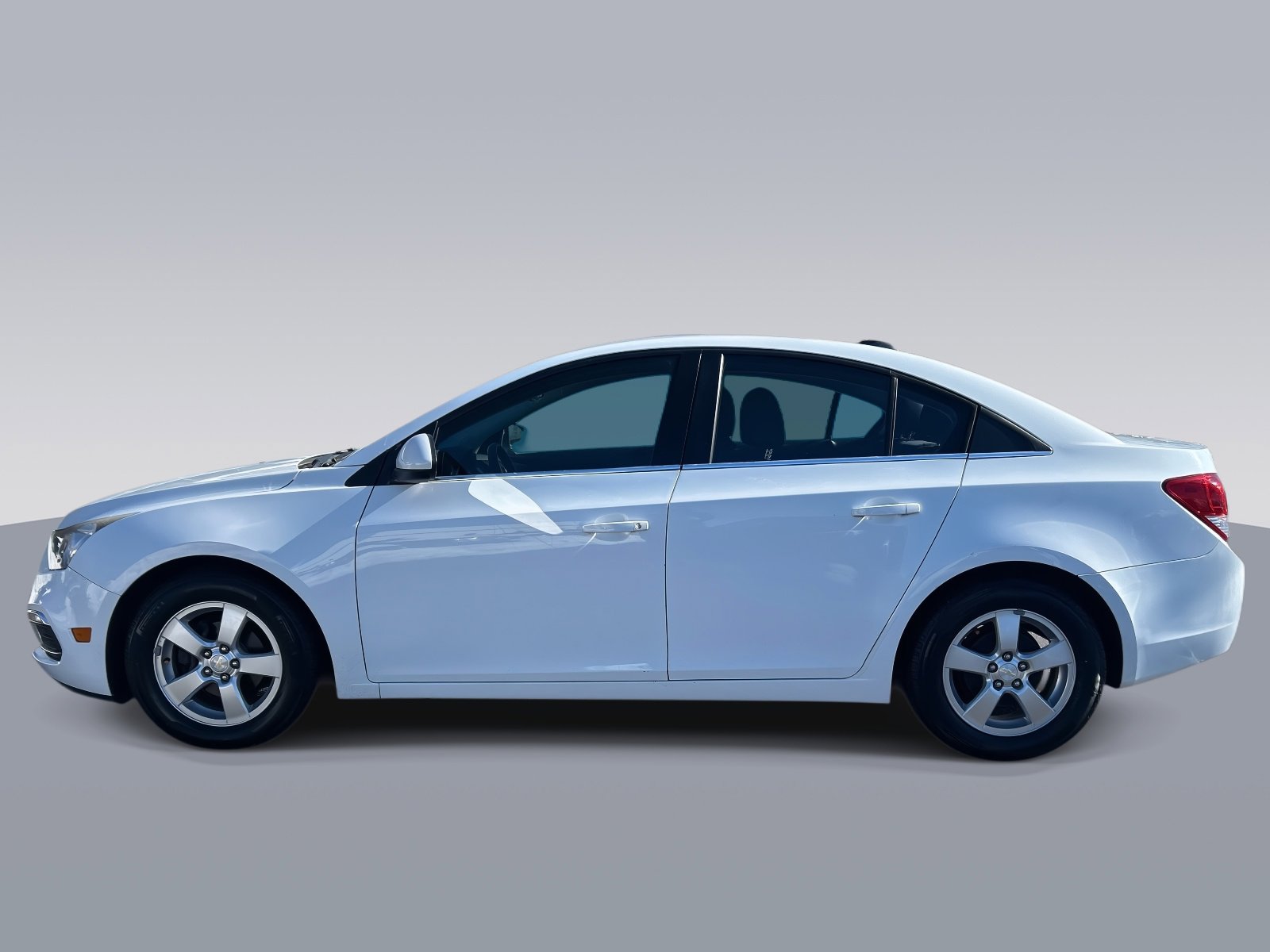 Used 2015 Chevrolet Cruze LT image 6