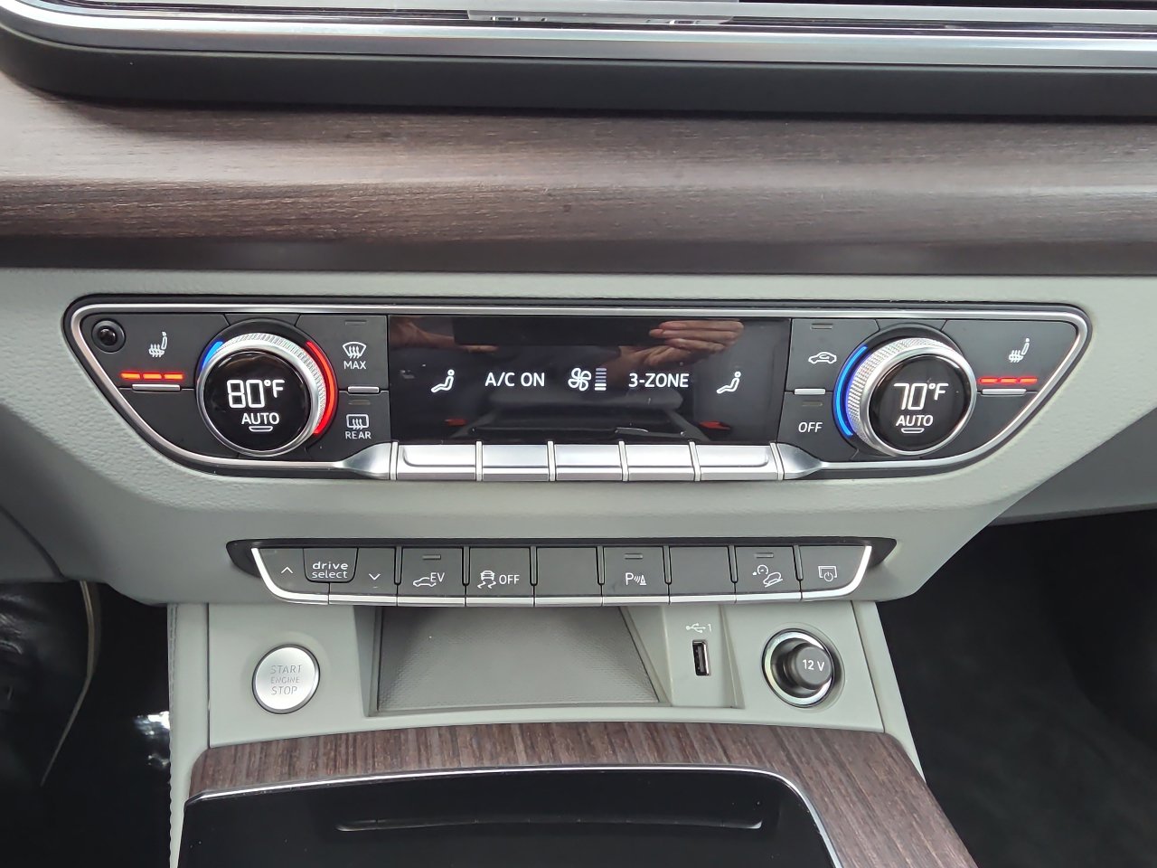 Used 2021 Audi Q5 e Premium Plus w/ Premium Plus Package image 89