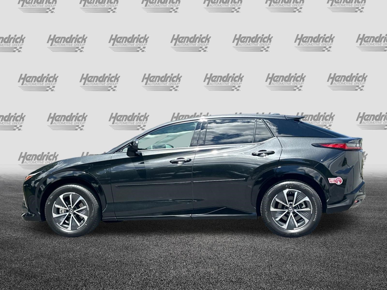 Certified 2023 Lexus RZ 450e Premium w/ Technology Package AWD/4WD image 8