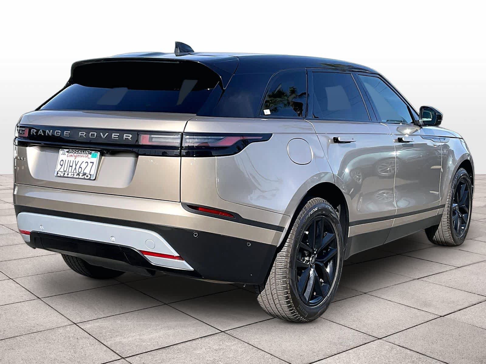 Used 2026 Land Rover Range Rover Velar S AWD/4WD image 18