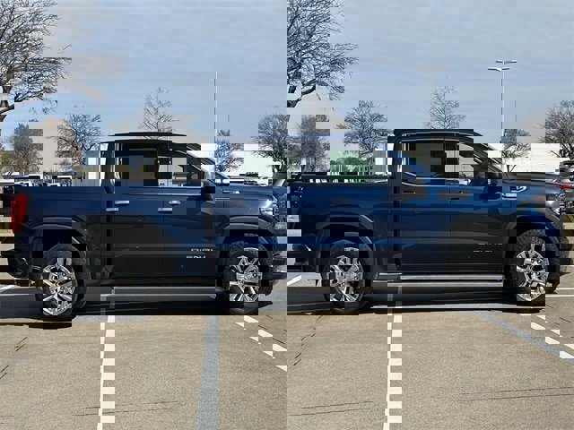 Used 2023 GMC Sierra 1500 Denali image 3