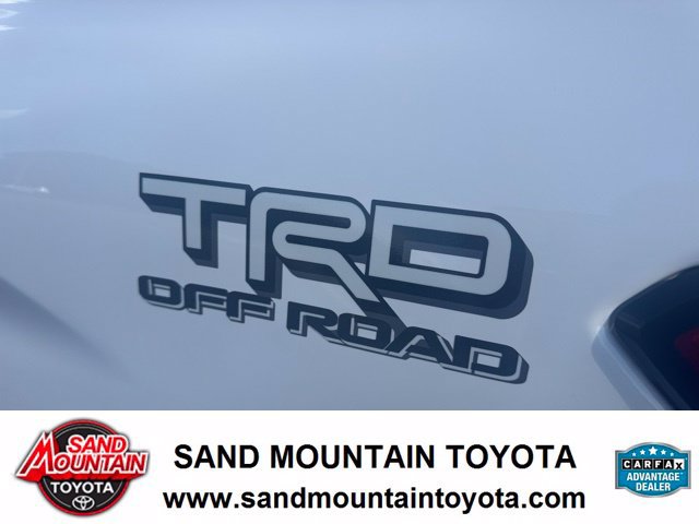 Used 2024 Toyota Tacoma TRD Off-Road AWD/4WD image 10