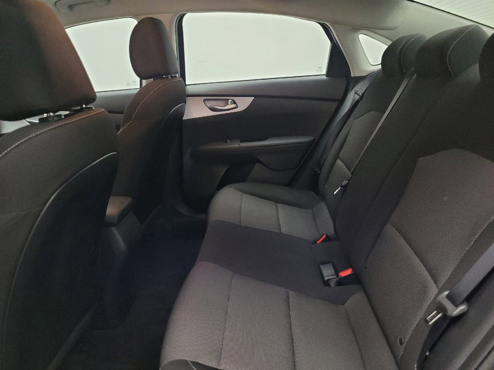 Used 2023 Kia Forte LXS image 18