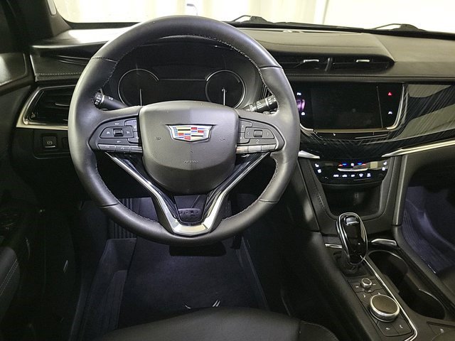 Certified 2024 Cadillac XT6 Premium Luxury w/ LPO, Floor Liner Package image 17