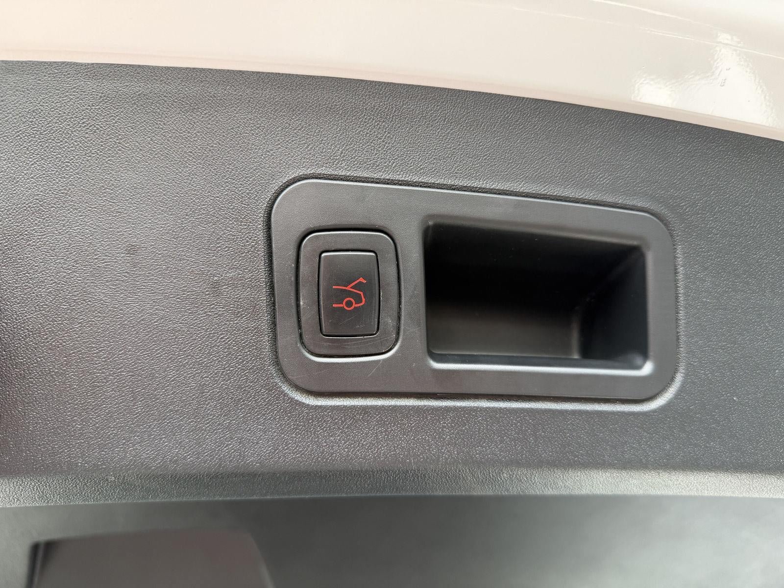 Used 2019 Tesla Model S Long Range AWD/4WD image 12