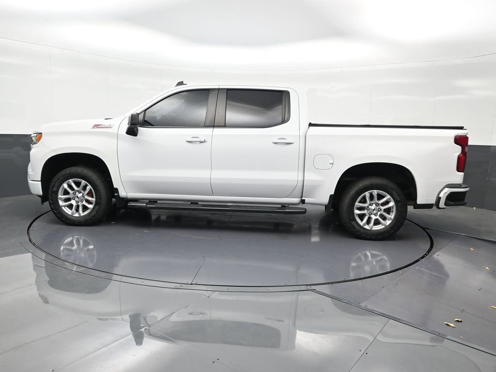 Used 2023 Chevrolet Silverado 1500 RST w/ Z71 Off-Road Package image 2