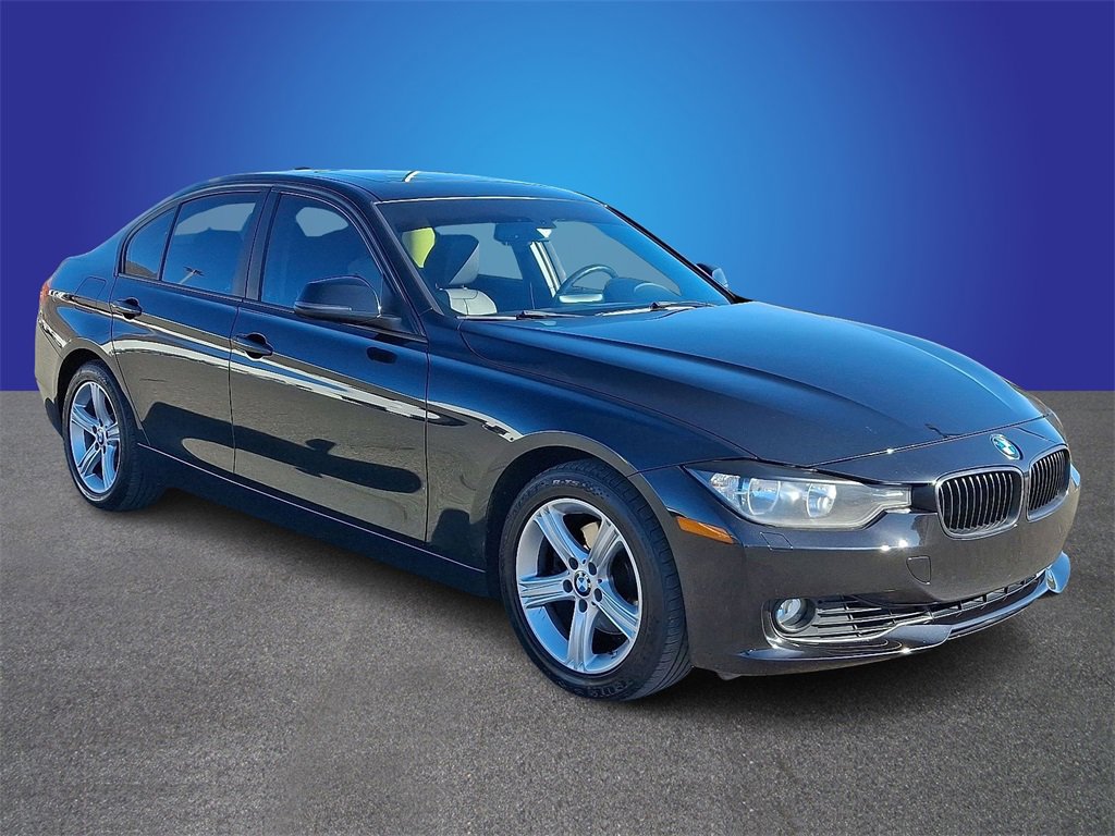 Used 2013 BMW 328i xDrive Sedan image 3