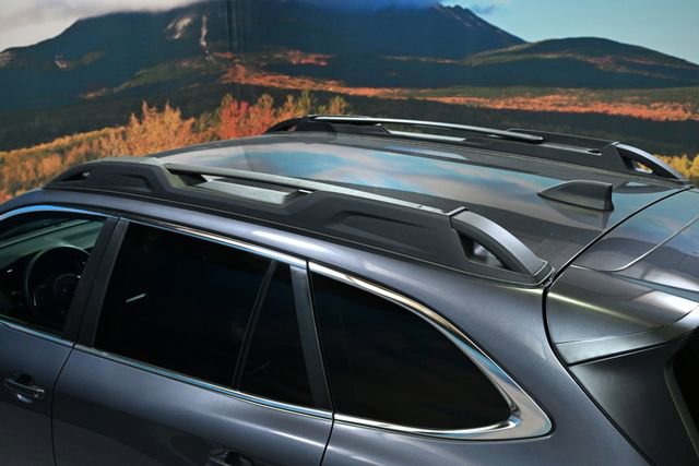 Used 2025 Subaru Outback Premium AWD/4WD image 15