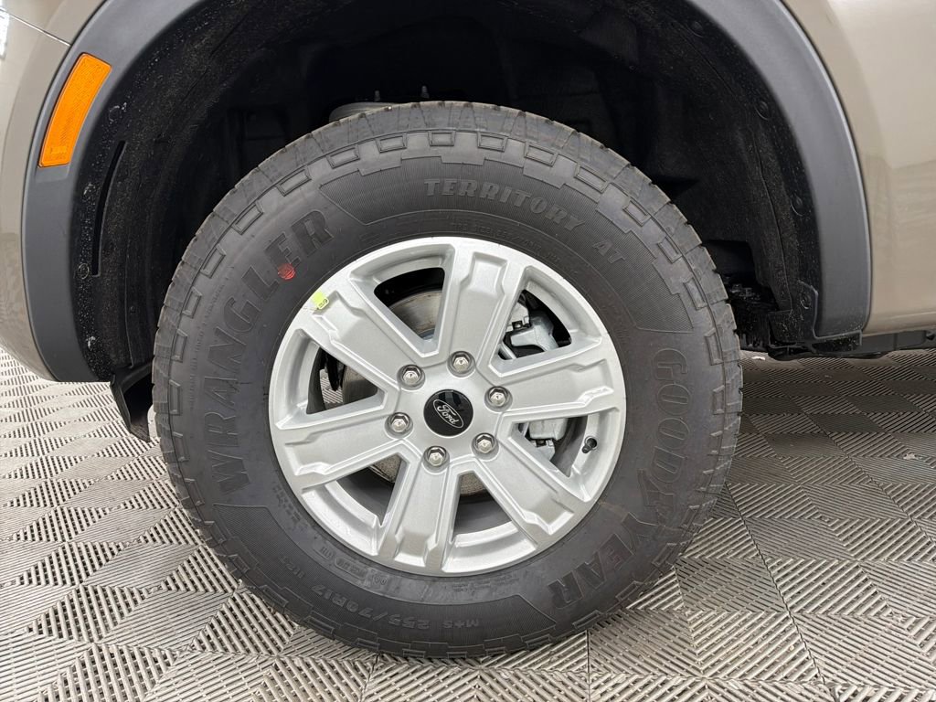 New 2025 Ford Ranger XL image 11