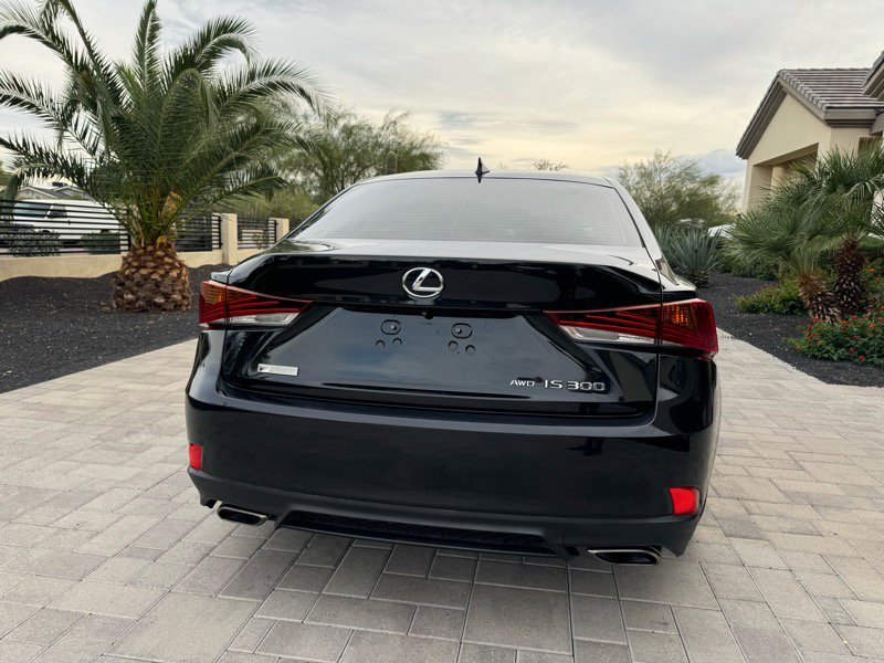 Used 2019 Lexus IS 300 F Sport image 7