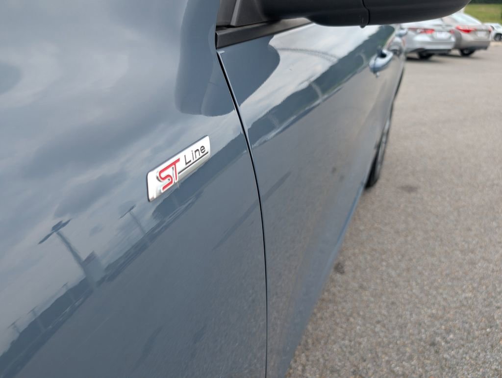 Used 2024 Ford Escape ST-Line FWD image 9