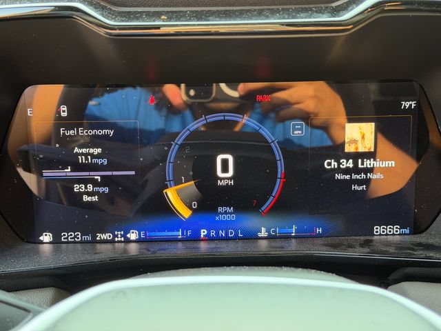 Used 2026 Chevrolet Colorado ZR2 w/ Technology Package AWD/4WD image 14