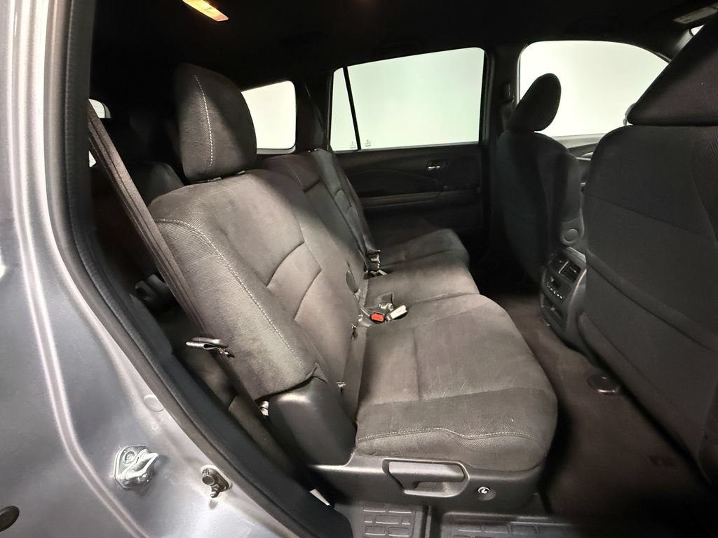 Used 2022 Honda Pilot Sport image 14