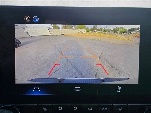 Used 2026 Chevrolet Colorado LT AWD/4WD image 30