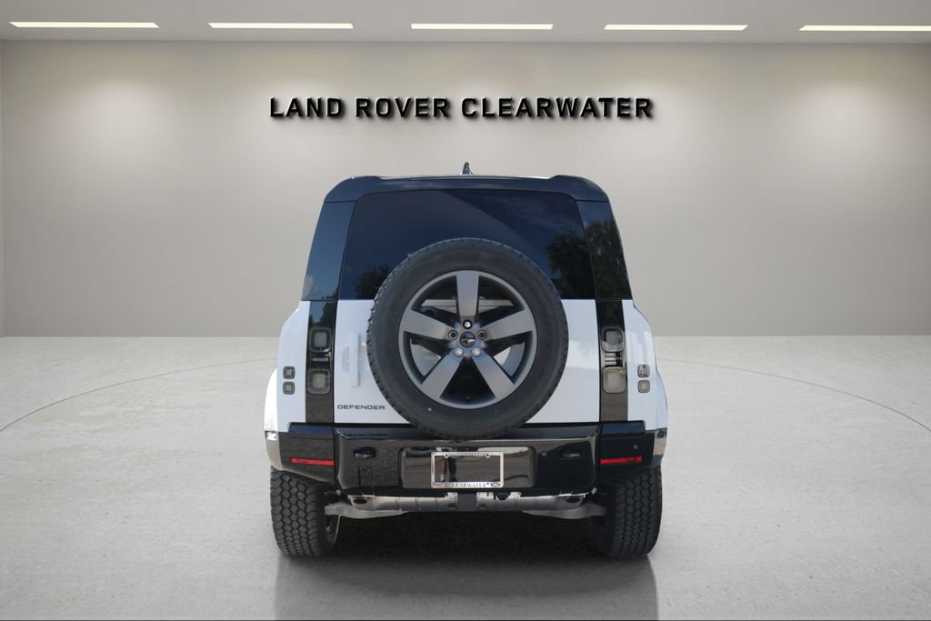 New 2026 Land Rover Defender 110 X-Dynamic SE AWD/4WD image 4