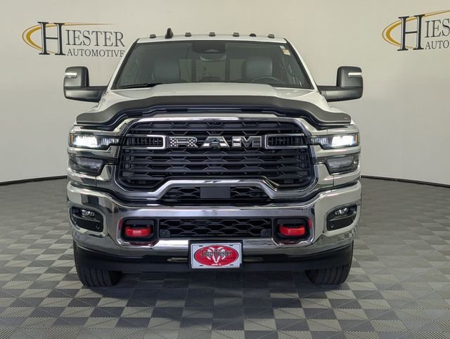 Used 2025 RAM 2500 Tradesman AWD/4WD image 3