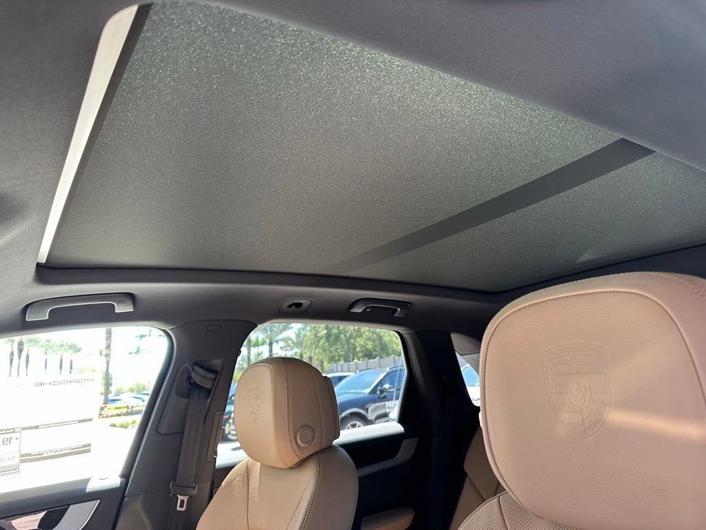 New 2026 Porsche Cayenne AWD/4WD image 25