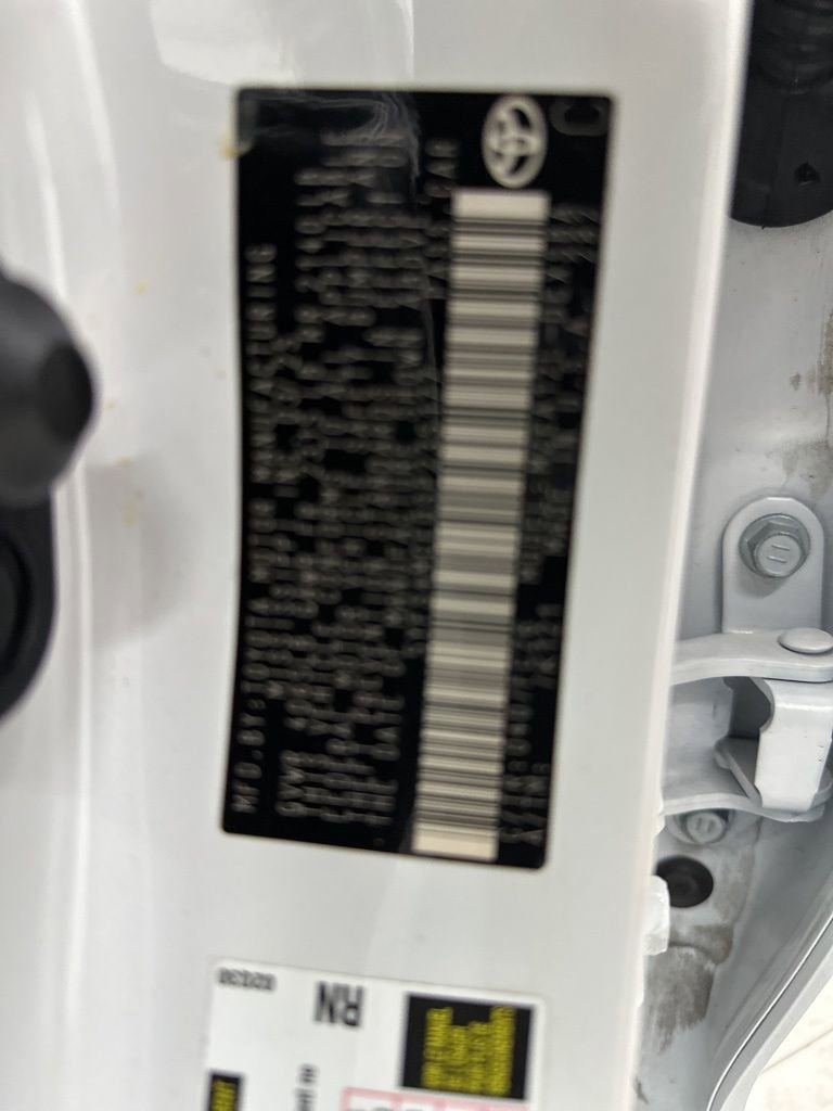 Used 2025 Toyota Corolla SE image 31