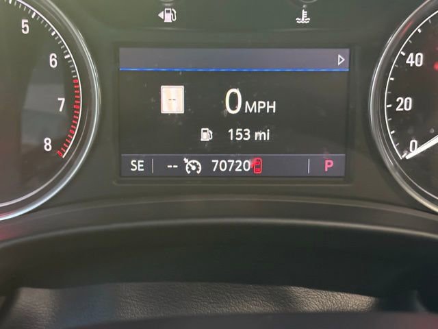 Used 2021 Buick Enclave Essence w/ Sound and Sites Package image 12