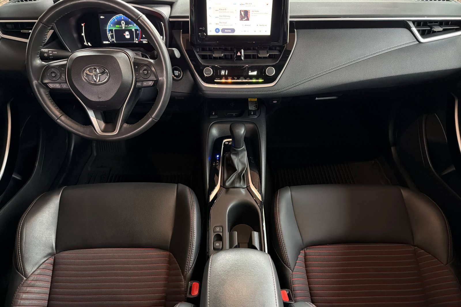 Used 2024 Toyota Corolla XSE image 18