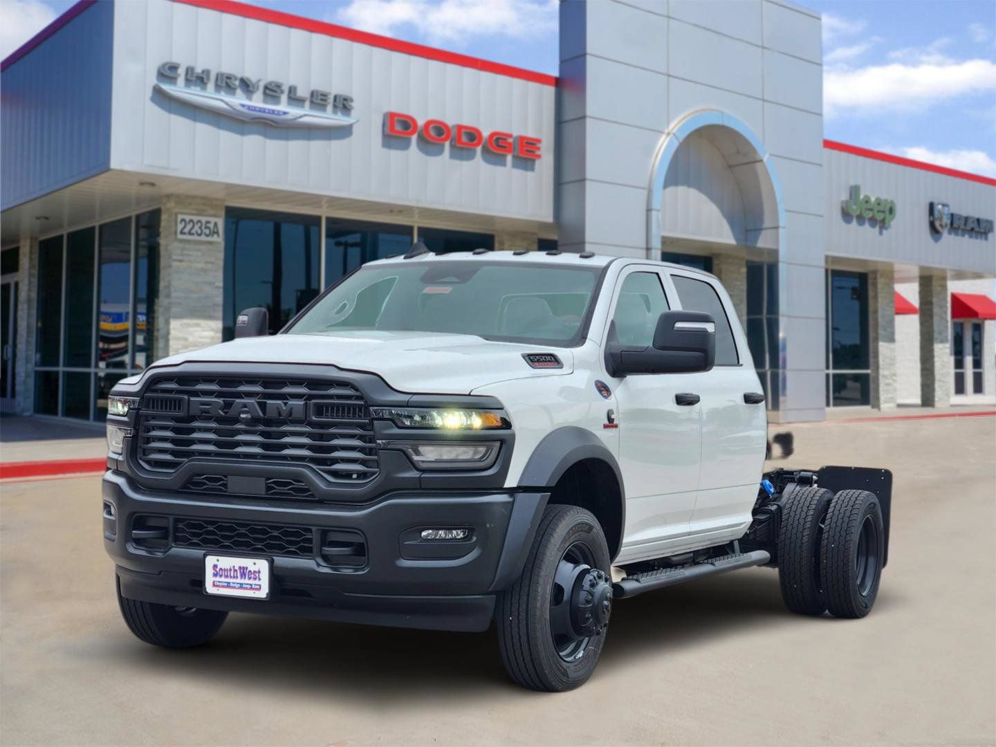 New 2026 RAM 5500 Tradesman AWD/4WD video 2