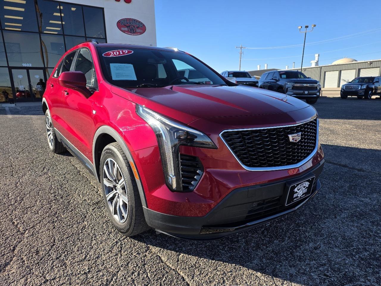 Used 2019 Cadillac XT4 Sport image 1