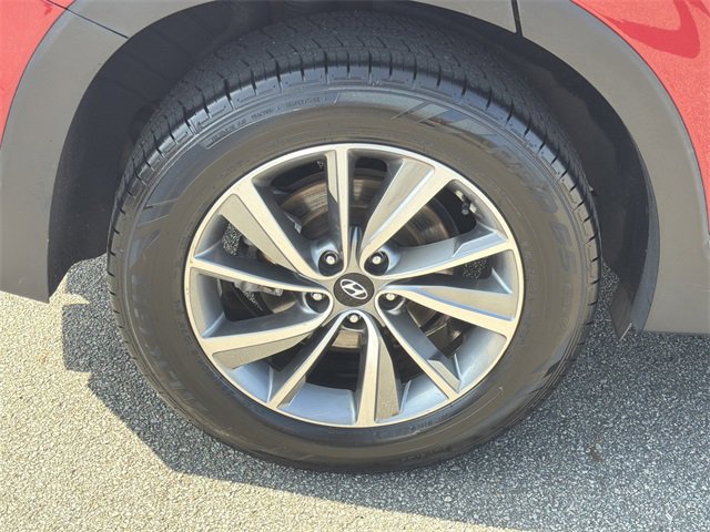 Used 2019 Hyundai Santa Fe Limited image 17