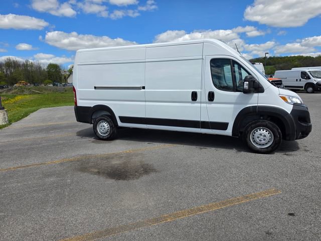 New 2026 RAM ProMaster 2500 w/ Convenience Group FWD image 3