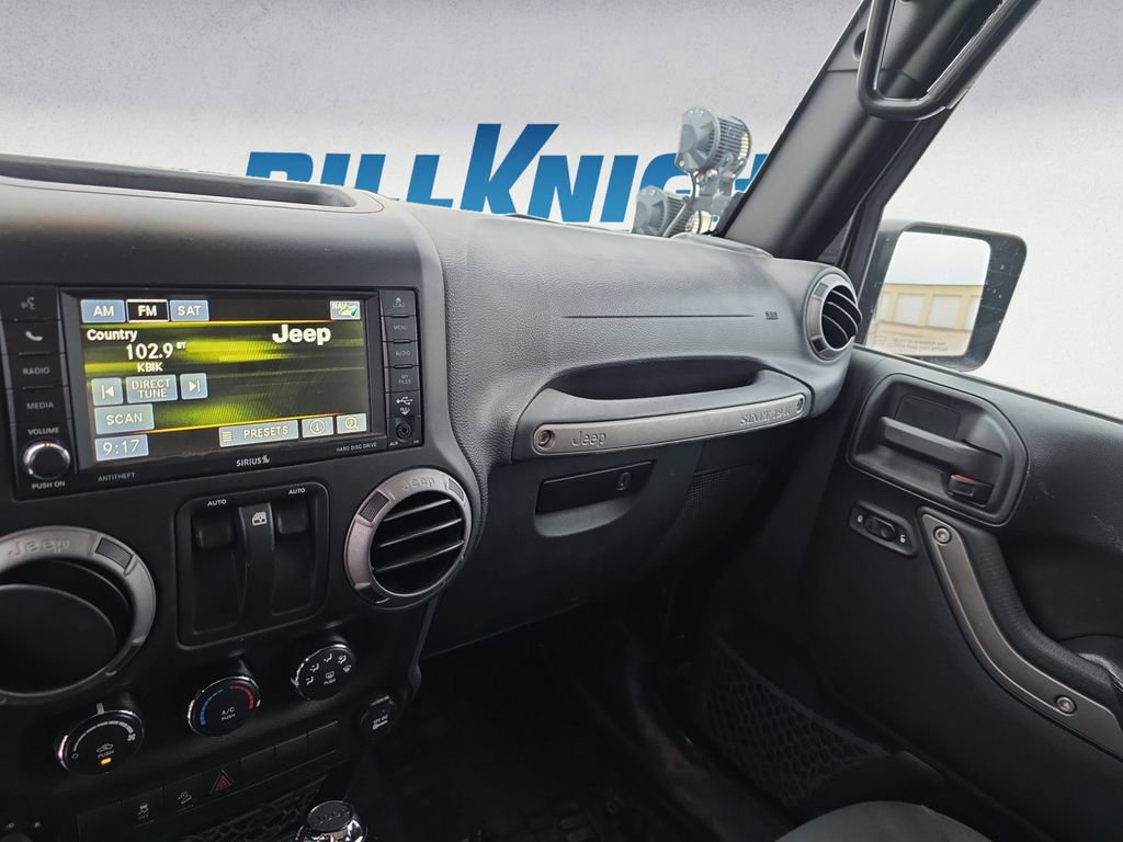 Used 2016 Jeep Wrangler Sport image 10