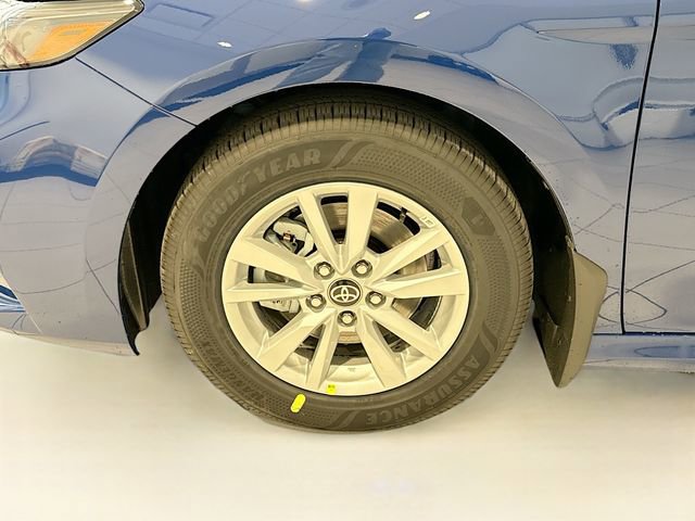 New 2026 Toyota Camry LE FWD image 24