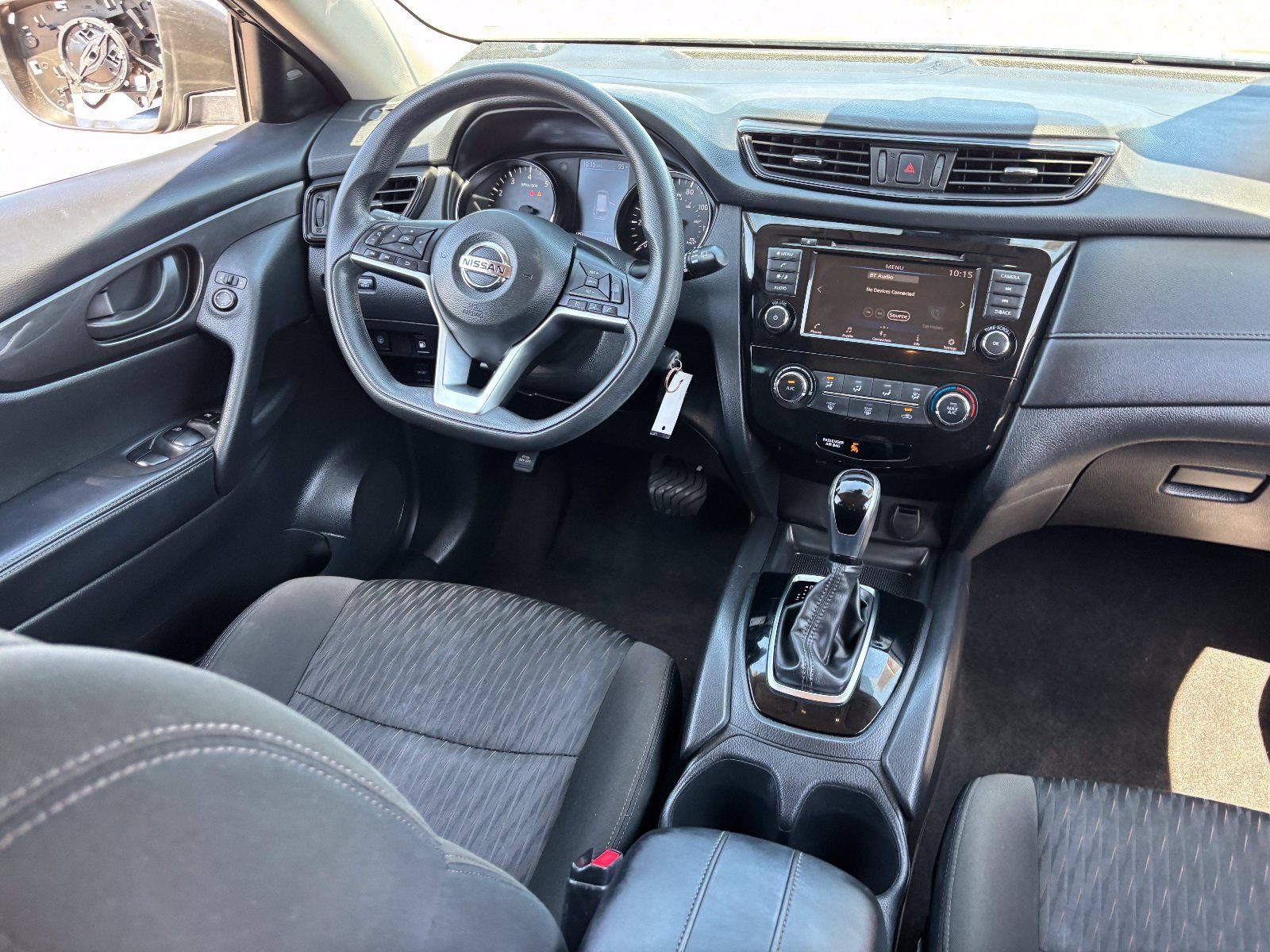 Used 2020 Nissan Rogue S FWD image 14
