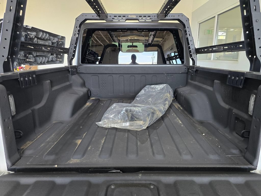 Used 2023 Jeep Gladiator Sport AWD/4WD image 28