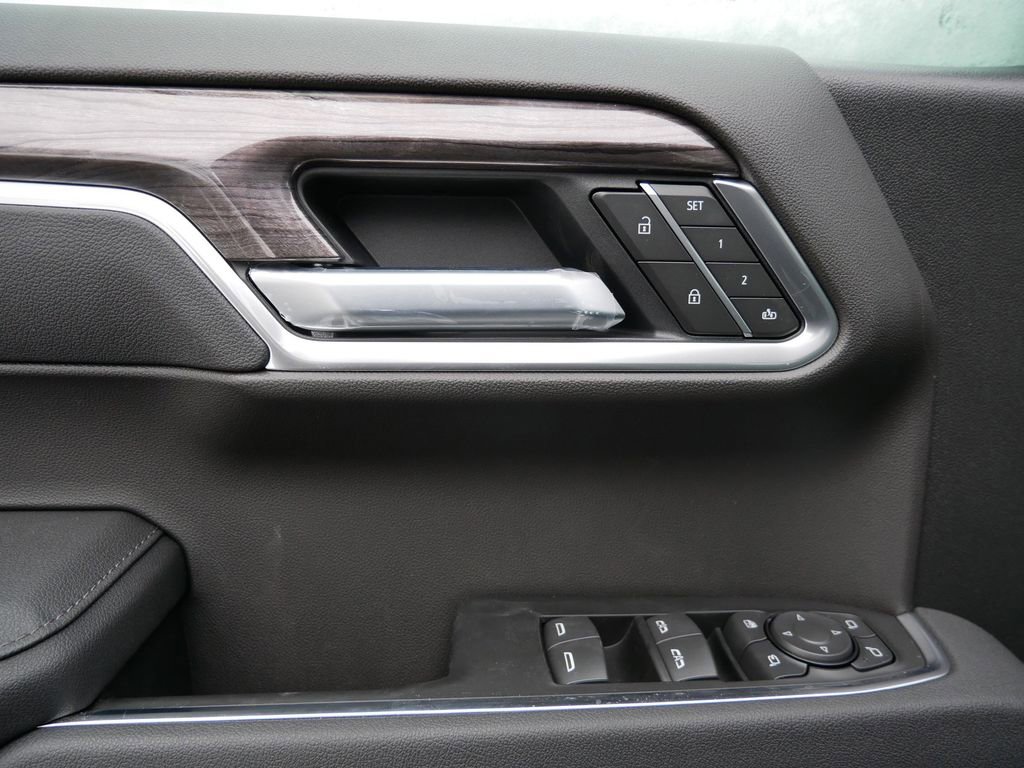 New 2026 Chevrolet Silverado 1500 LTZ image 14