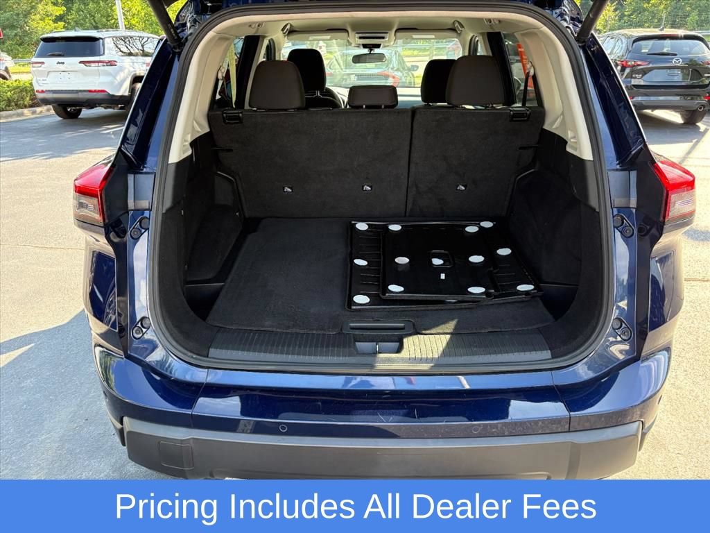 Certified 2024 Nissan Rogue SV FWD image 26