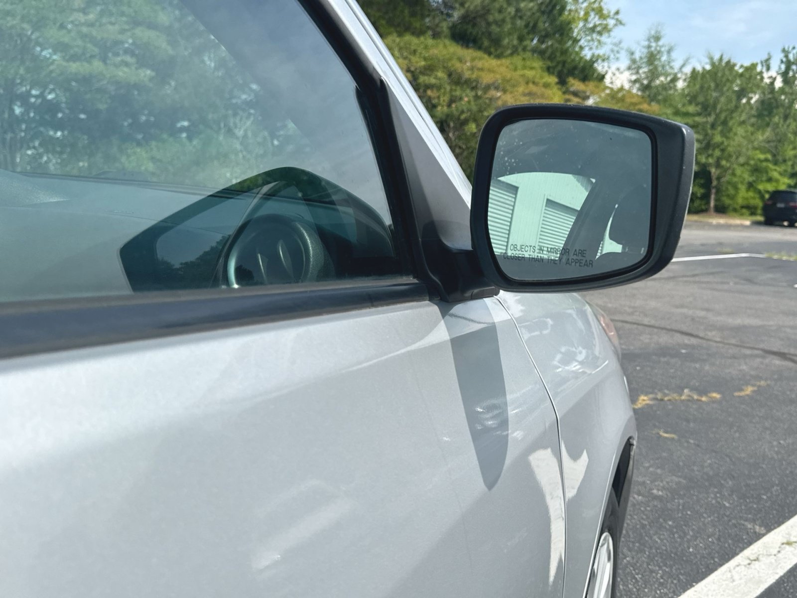 Used 2018 Nissan Versa SV FWD image 33