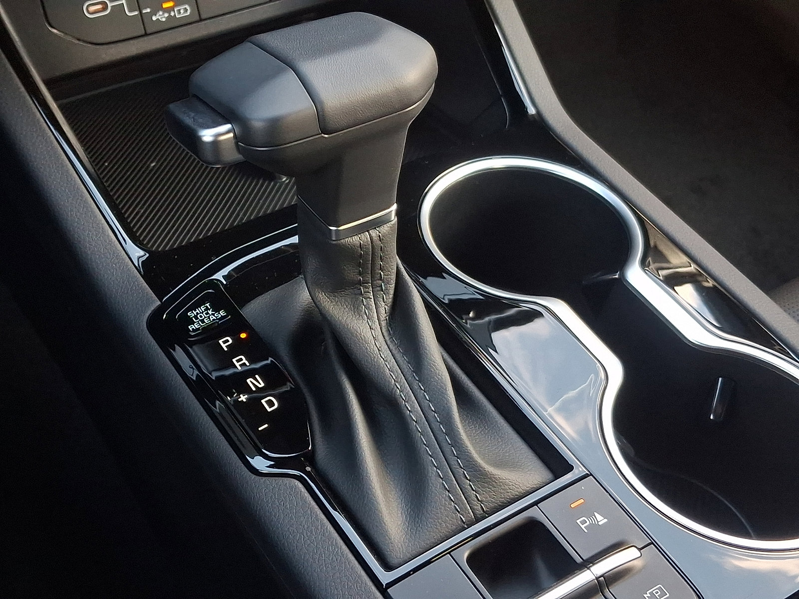 New 2026 Kia K5 GT w/ GT1 Package FWD image 14
