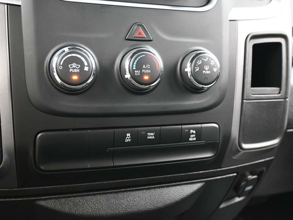 Used 2024 RAM 1500 Classic Warlock image 21