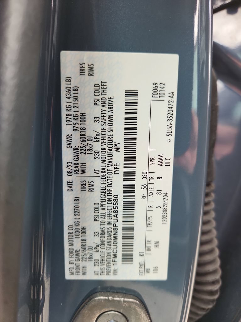 Used 2023 Ford Escape ST-Line w/ Tech Pack #1 FWD image 18