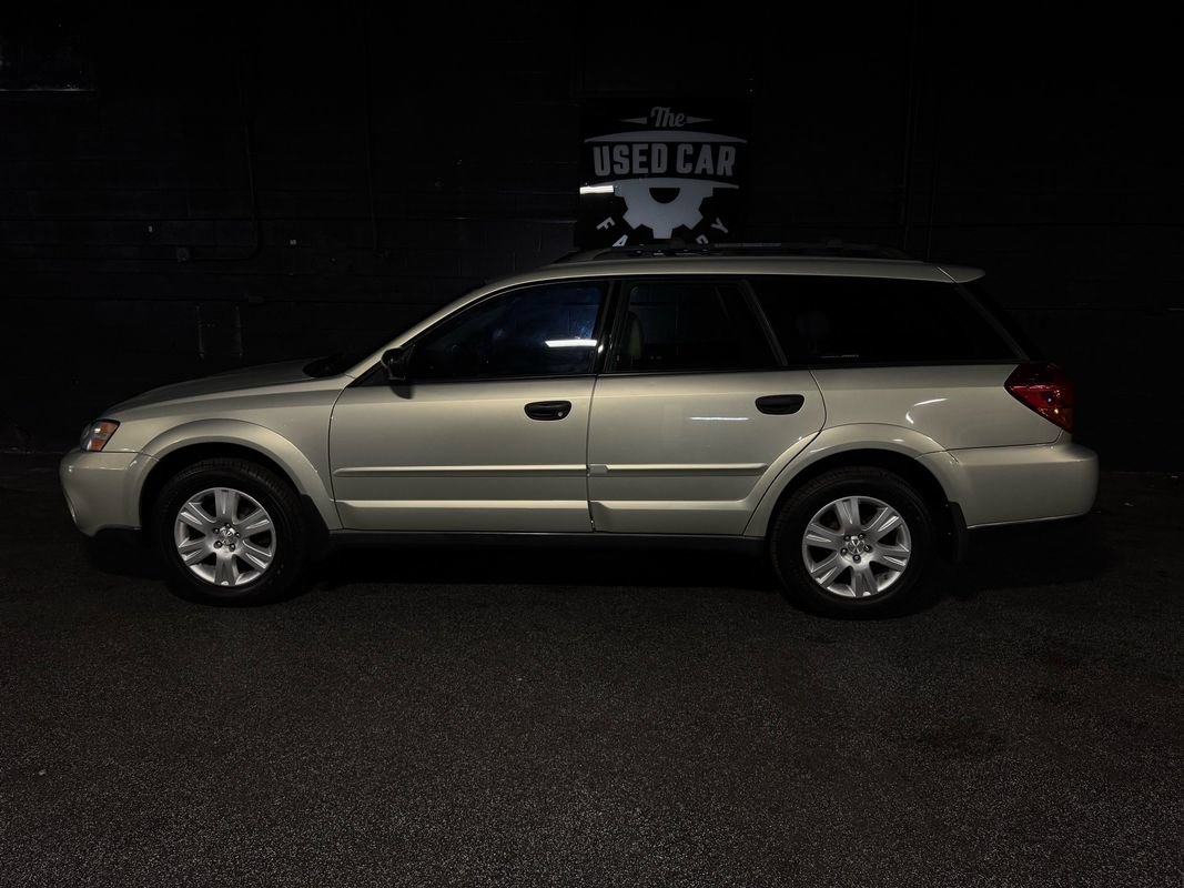 Used 2005 Subaru Outback 2.5i AWD/4WD image 2
