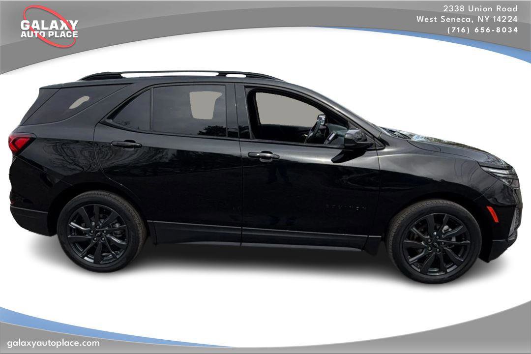 Used 2022 Chevrolet Equinox RS FWD image 4