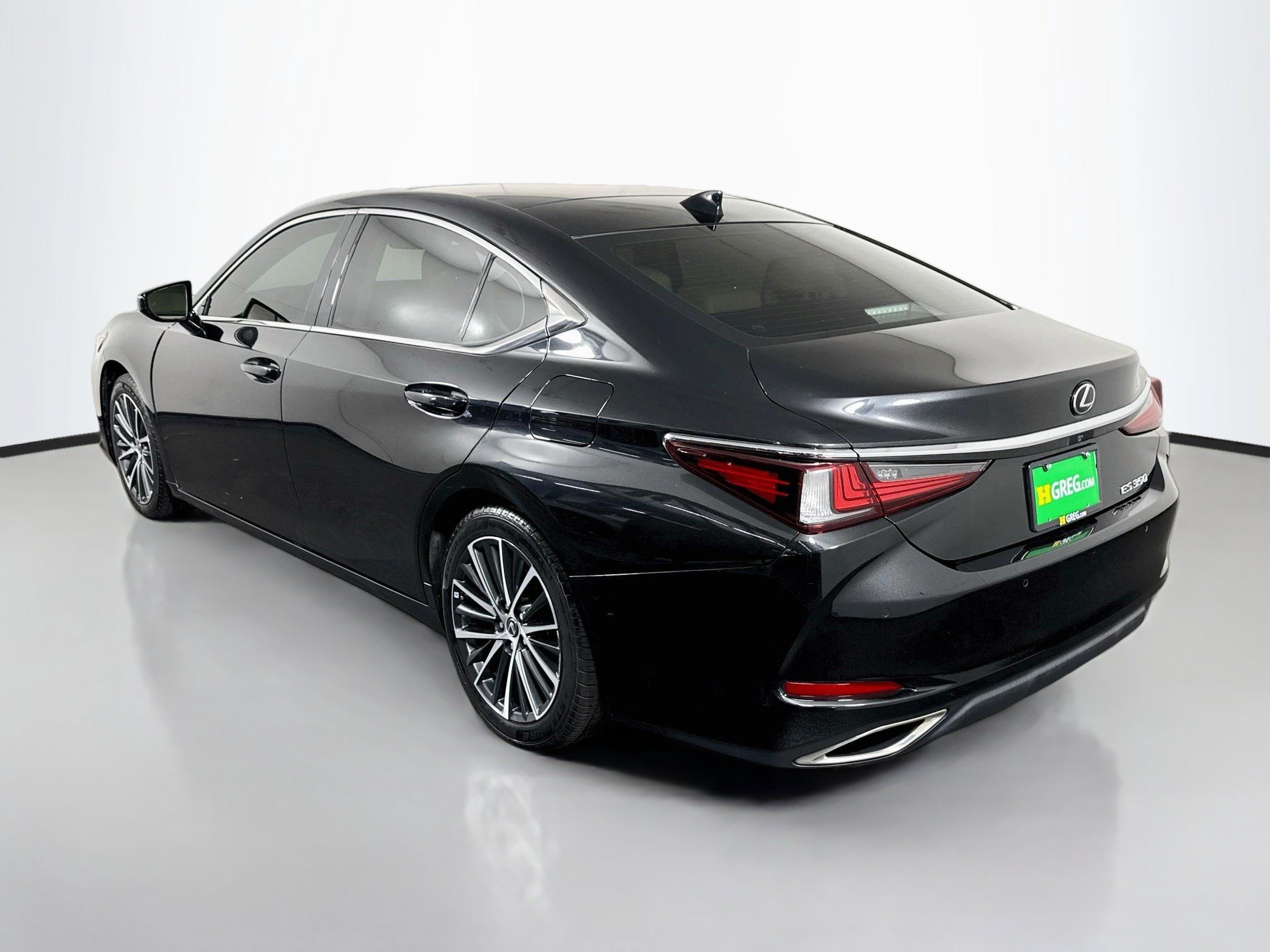 Used 2022 Lexus ES 350 w/ Premium Package FWD image 7