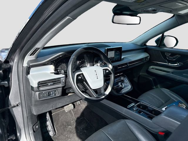 Used 2022 Lincoln Corsair AWD w/ Premium Package image 10