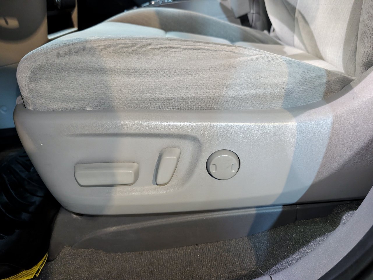 Used 2020 Toyota Sienna LE AWD/4WD image 17
