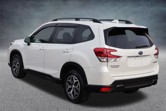 Used 2020 Subaru Forester Premium AWD/4WD image 18