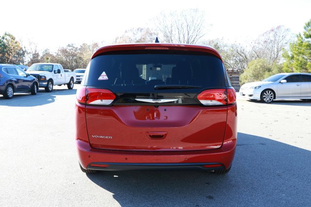 New 2026 Chrysler Voyager LX image 7