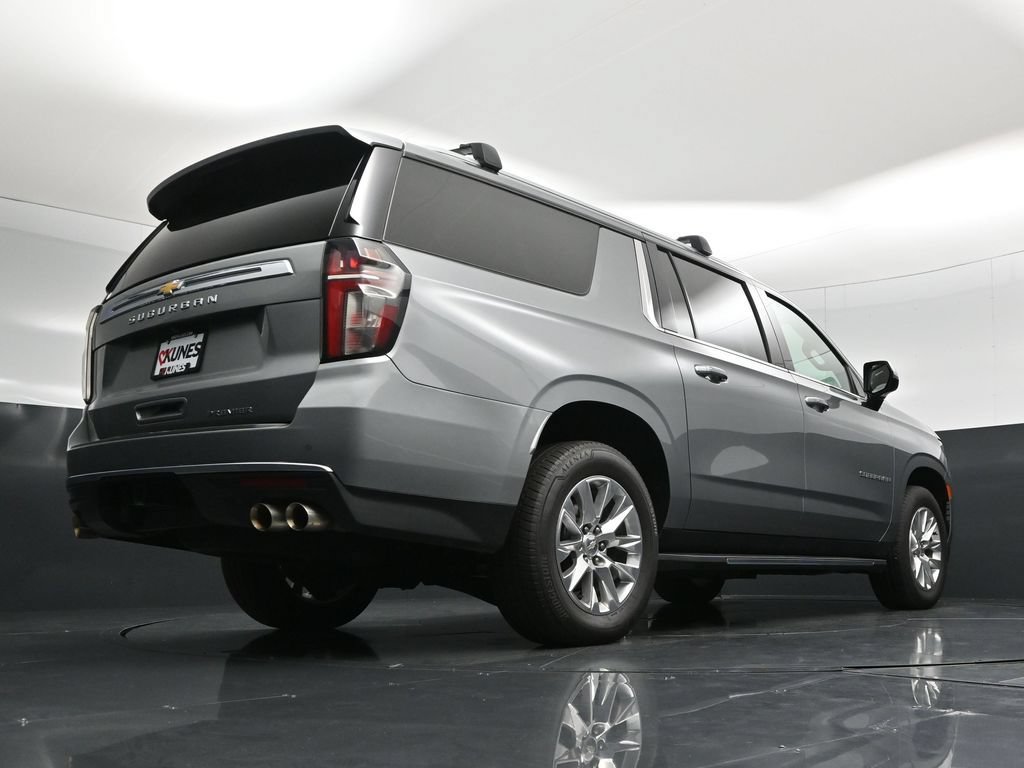 Used 2023 Chevrolet Suburban Premier AWD/4WD image 60