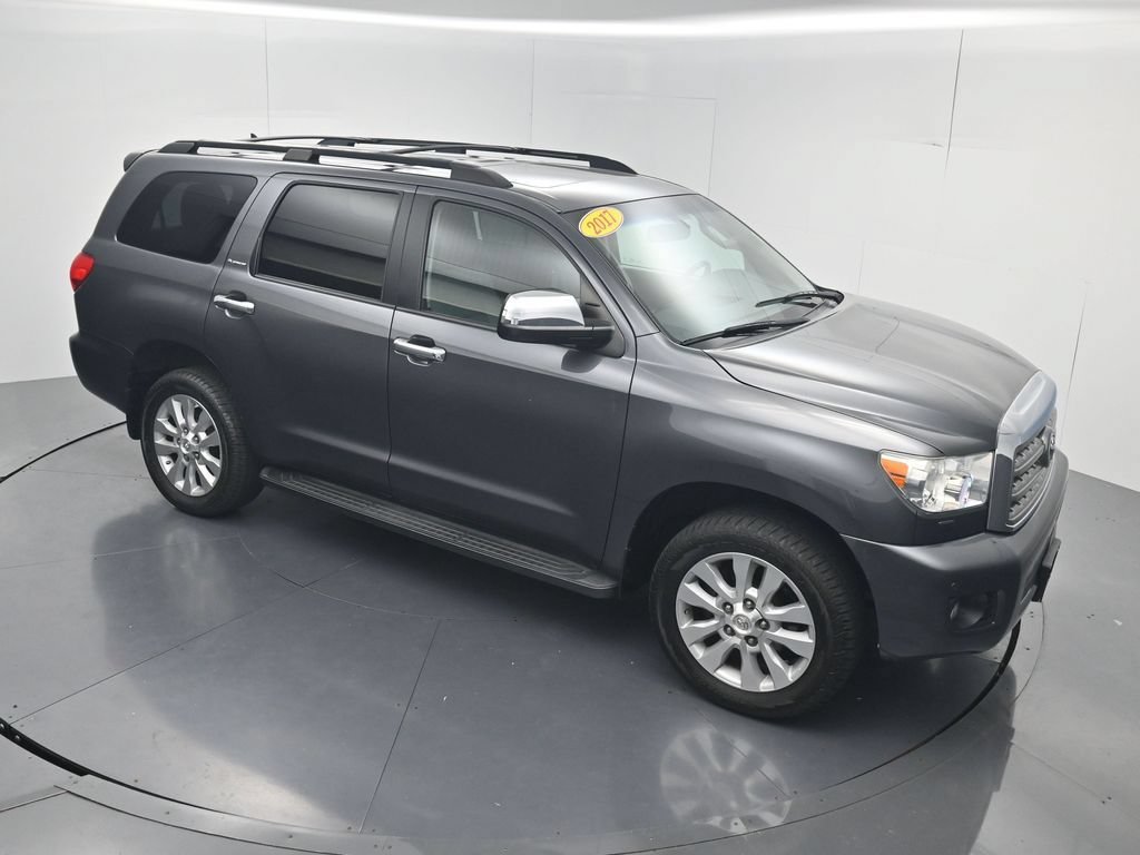 Used 2017 Toyota Sequoia Platinum AWD/4WD image 69